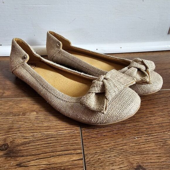 LIVIE AND LUCA Women's 9.5 Jute Burlap Bow Delicate Feminine Flats Nola - Picture 1 of 9